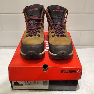 WOLVERINE Rapid Mid Waterproof Hiking Boot